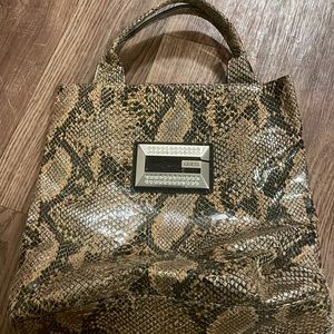 Guess tote small